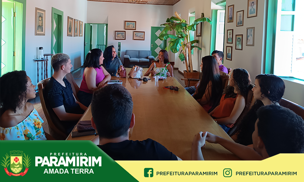 Em primeira reunião do ano, estudantes , coordenadora e secretaria de Educação avaliam as normas da CEP - Vitória da Conquista