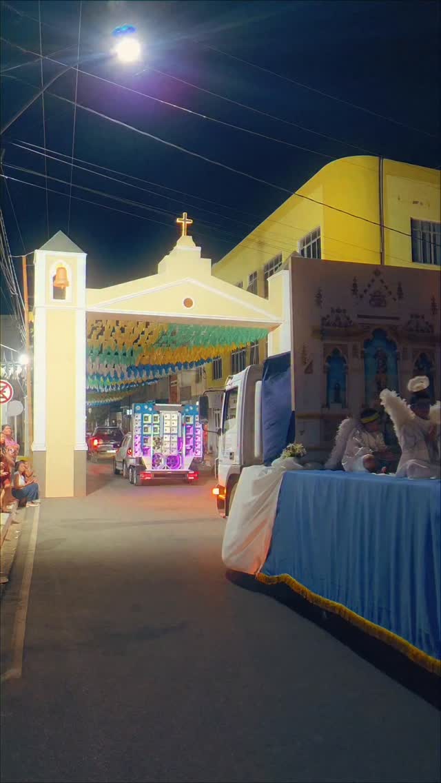 Nosso Santo Antônio já começou.