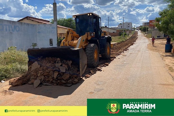 Mais de R$ 2.1 milhões são investidos em pavimentação no bairro Baixa da Roseira