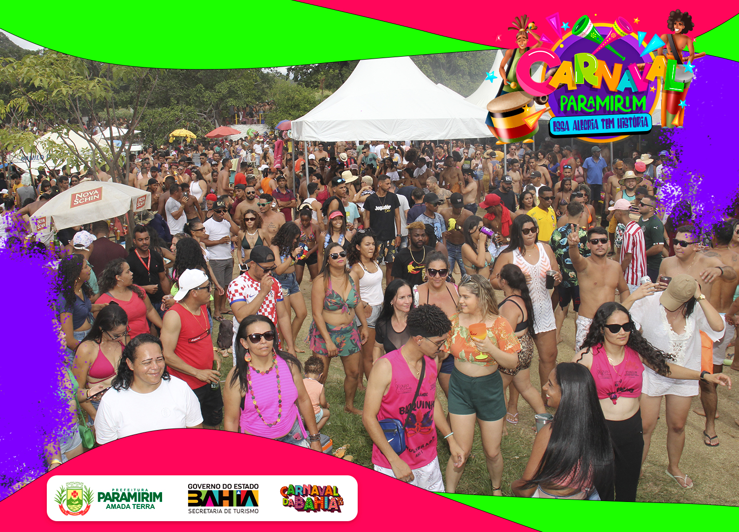 Mistura de ritimos marca domingo de carnaval